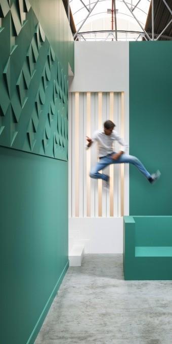 SX183 плинтус Дюрополимер 200 х 7,5 х 1,3