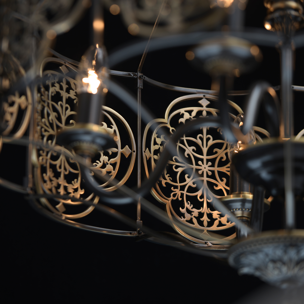 картинка Подвесная люстра Chiaro Франческа 109010105 магазин pro-decor.kz являющийся официальным дистрибьютором в Казахстане картинка Подвесная люстра Chiaro Франческа 109010105 от магазина pro-decor.kz