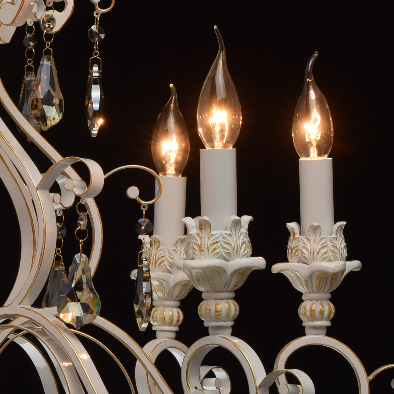 картинка Подвесная люстра Chiaro Версаче 28 639012828 от магазина pro-decor.kz