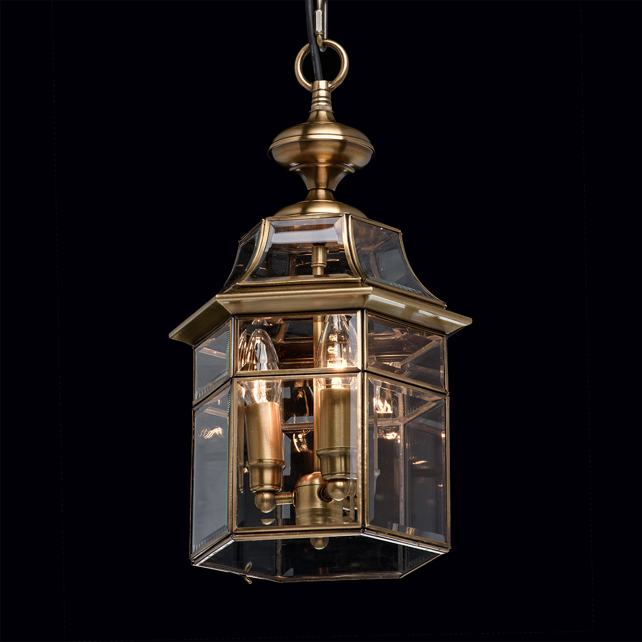 картинка Подвесной светильник Chiaro Мидос 802010303 магазин pro-decor.kz являющийся официальным дистрибьютором в Казахстане картинка Подвесной светильник Chiaro Мидос 802010303 от магазина pro-decor.kz